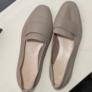Professional leather tan flats